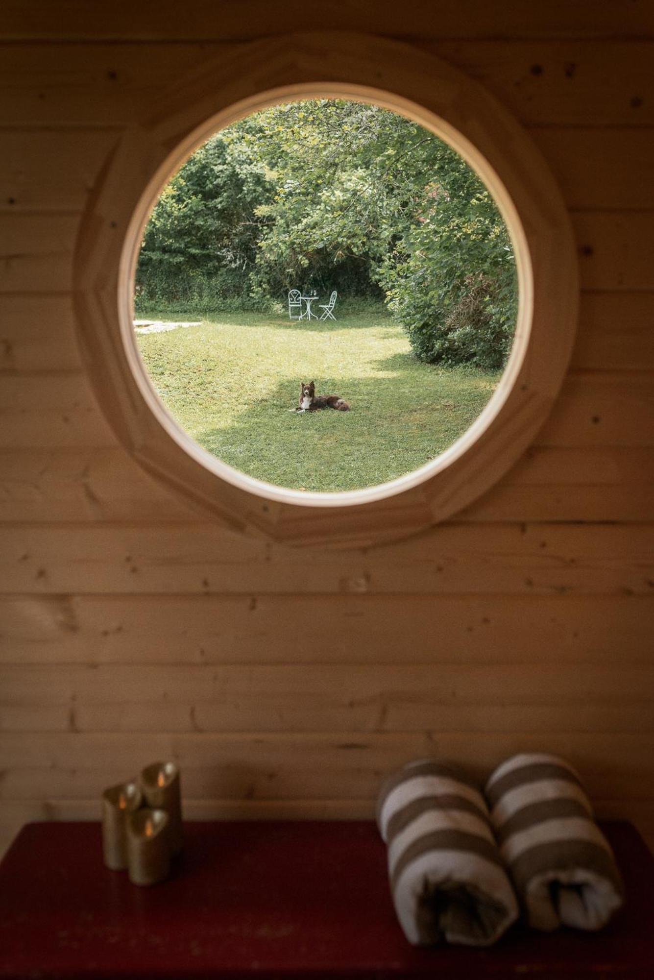 オートワール Manoir De Laroque Delprat Bed & Breakfast エクステリア 写真